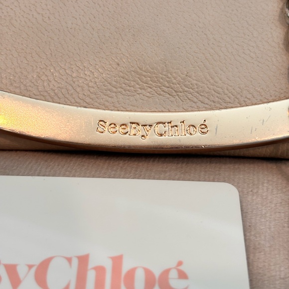 See by Chloé Lizzie Beige Leather Bi-Color Continental Wallet W/ COA - Picture 2 of 16